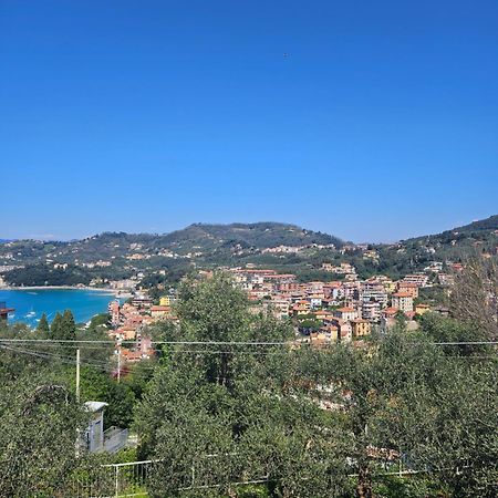 Villa Degli Ulivi - Free Parking Леричи Экстерьер фото