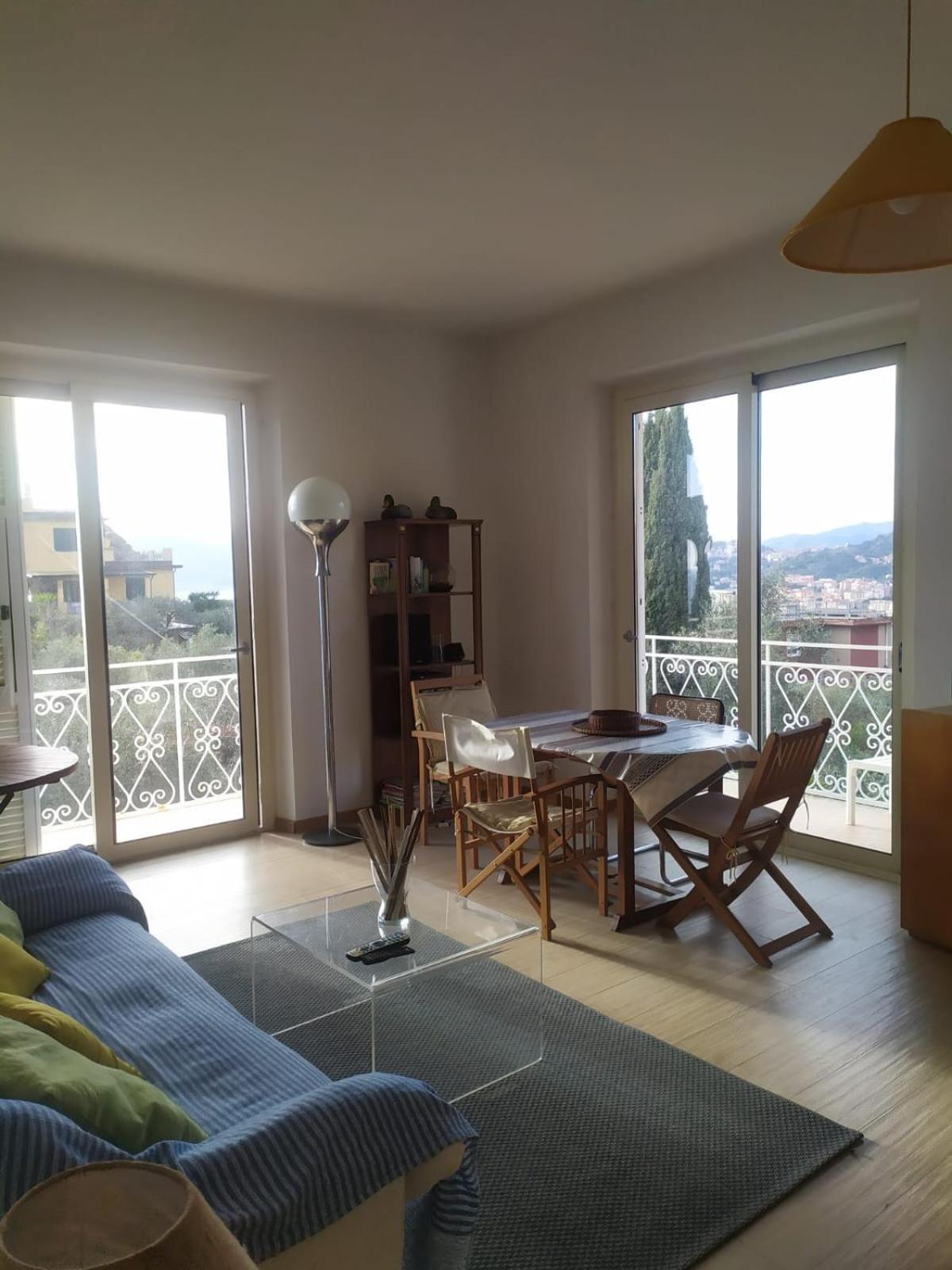 Villa Degli Ulivi - Free Parking Леричи Экстерьер фото