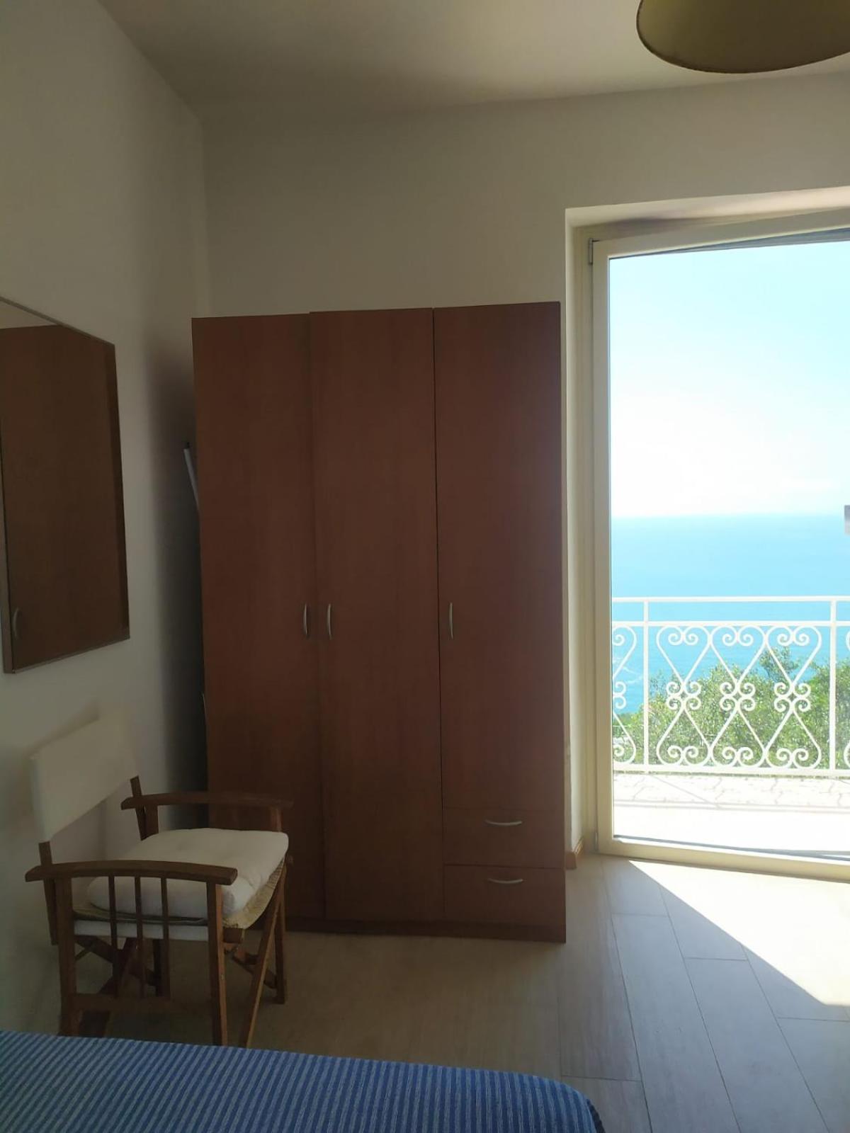 Villa Degli Ulivi - Free Parking Леричи Экстерьер фото