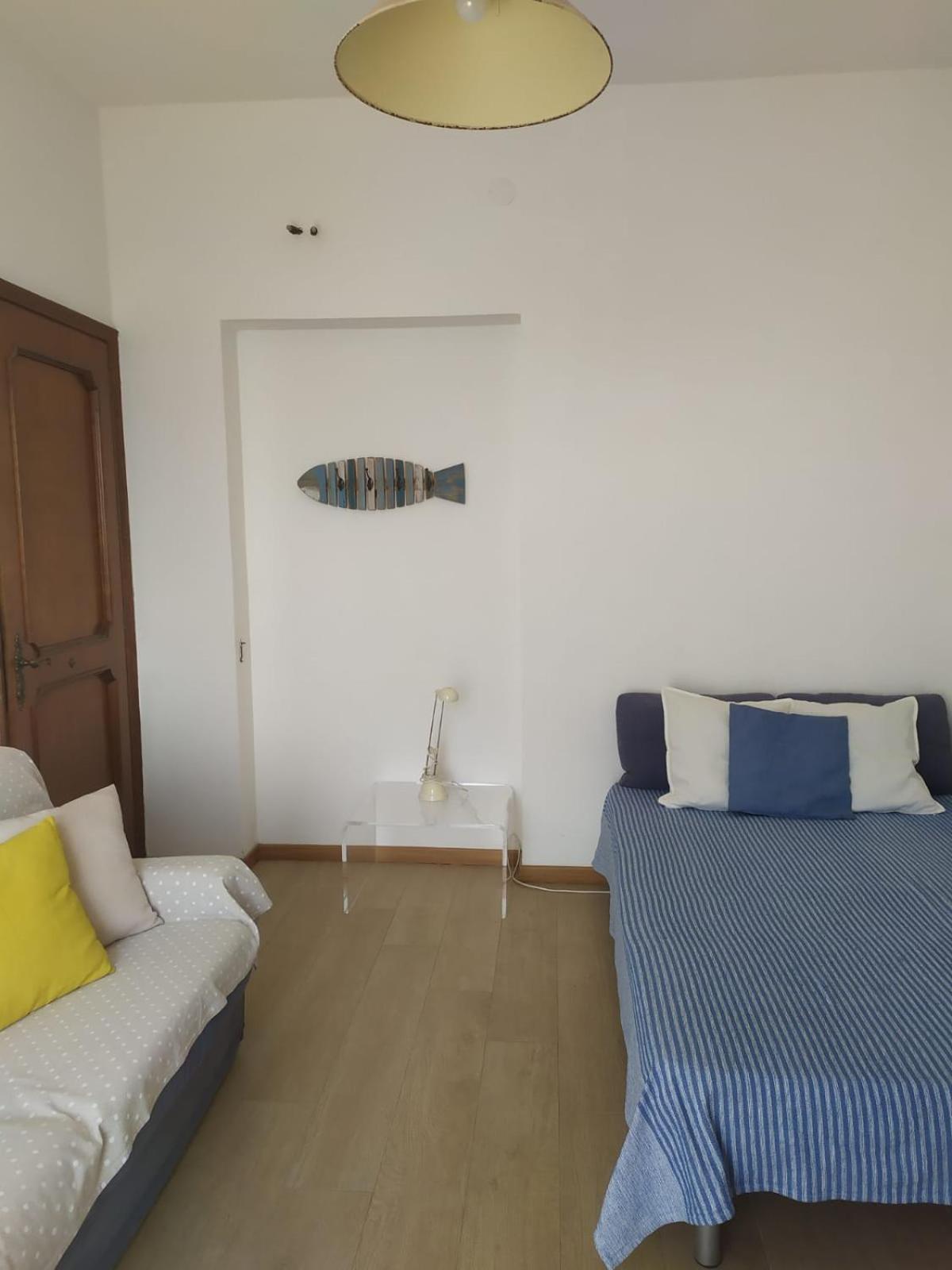 Villa Degli Ulivi - Free Parking Леричи Экстерьер фото